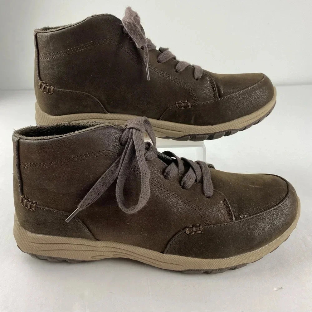 Skechers Womens 7.5 Brown Modern Comfort Microsuede Ankle Boot